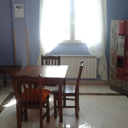 Szálloda Brisas Del Sella Ribadesella