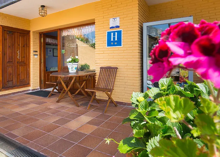 Hotel Brisas Del Sella 2*